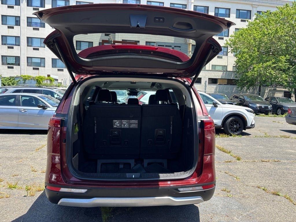 Kia Carnival  2023