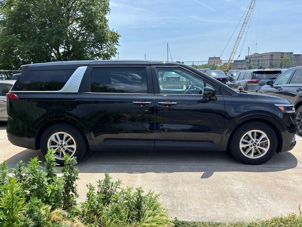 Kia Carnival  2024