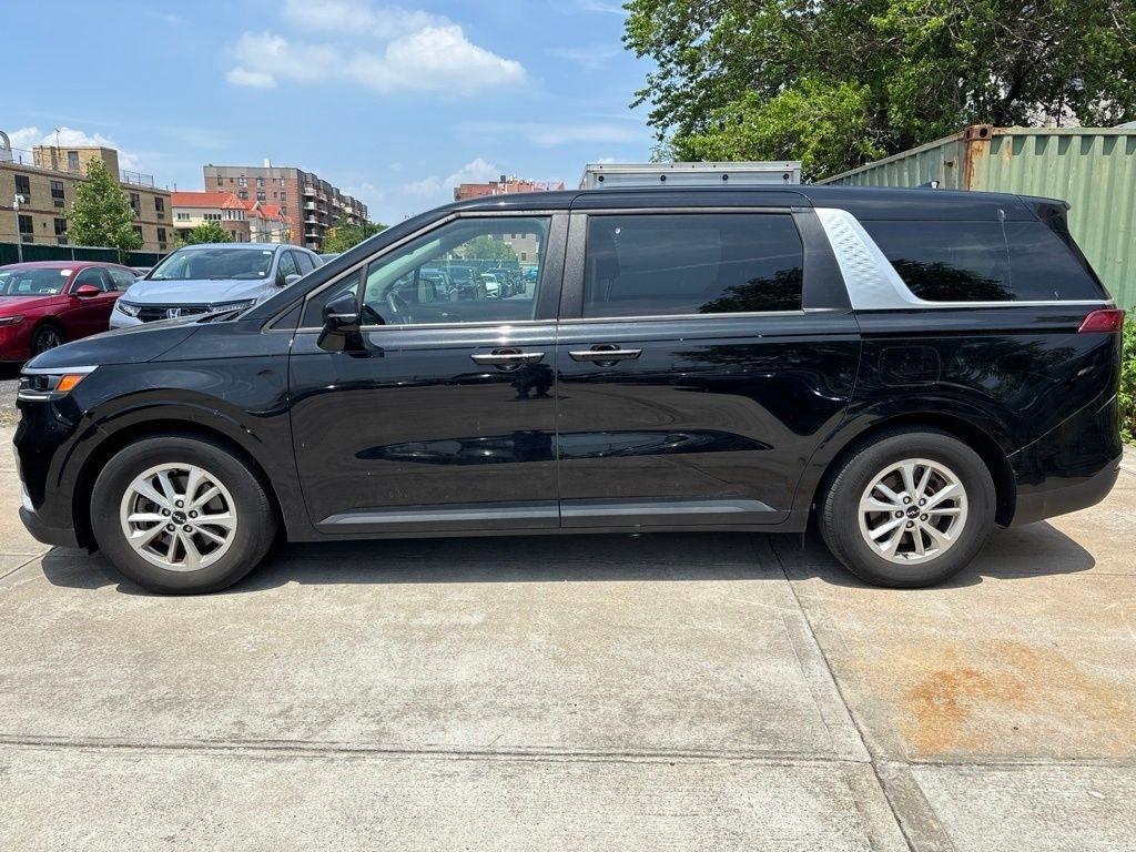 Kia Carnival  2024