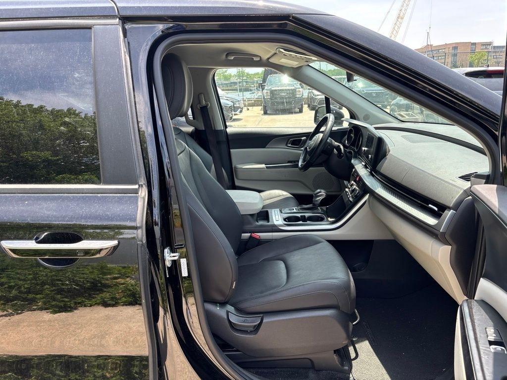 Kia Carnival  2024