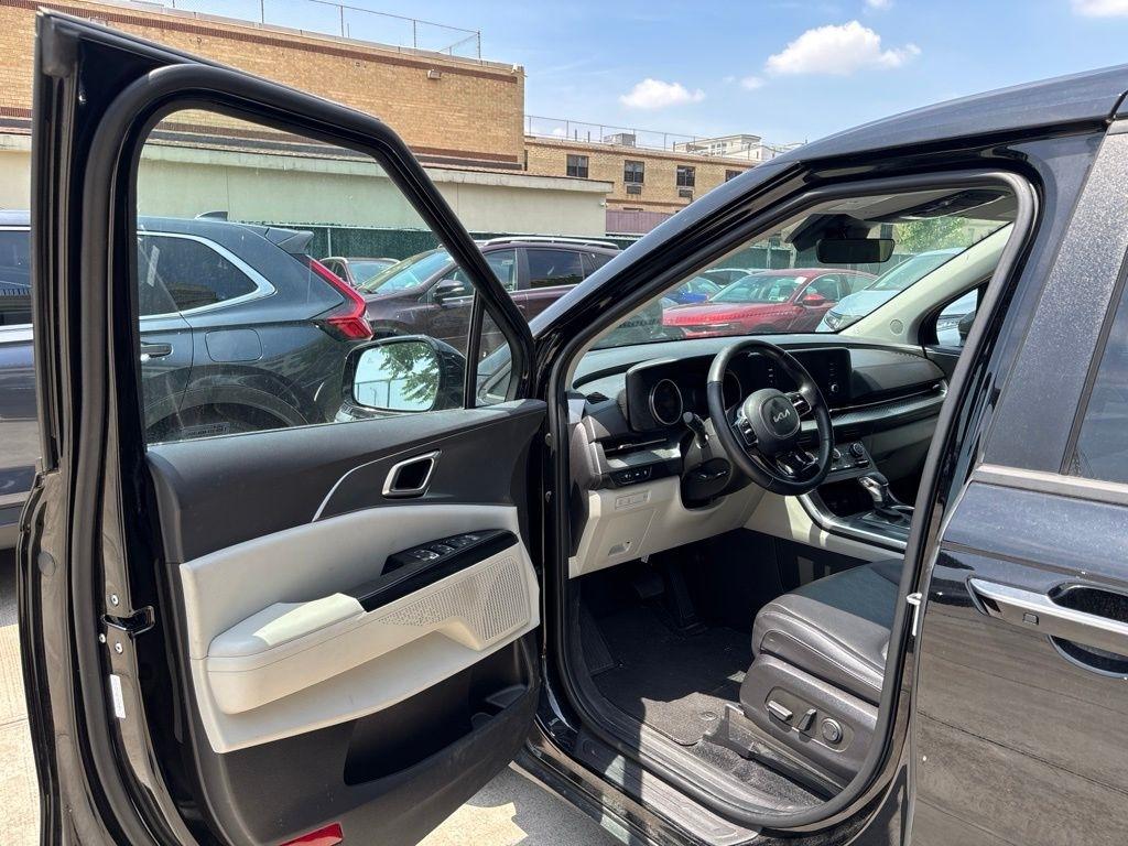 Kia Carnival  2024