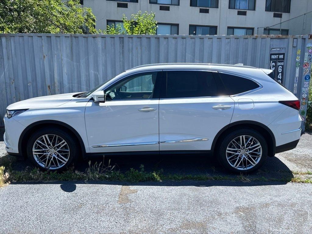 Acura MDX  2023