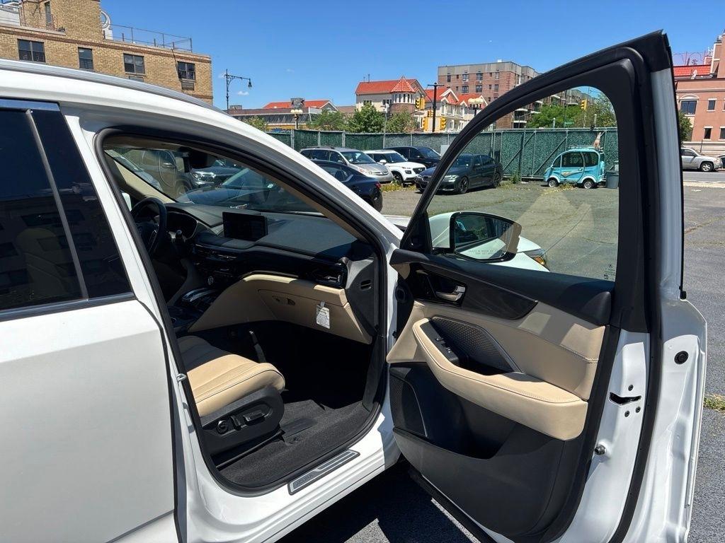 Acura MDX  2023