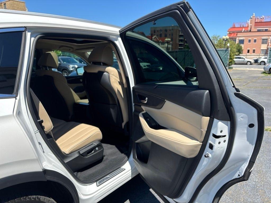 Acura MDX  2023