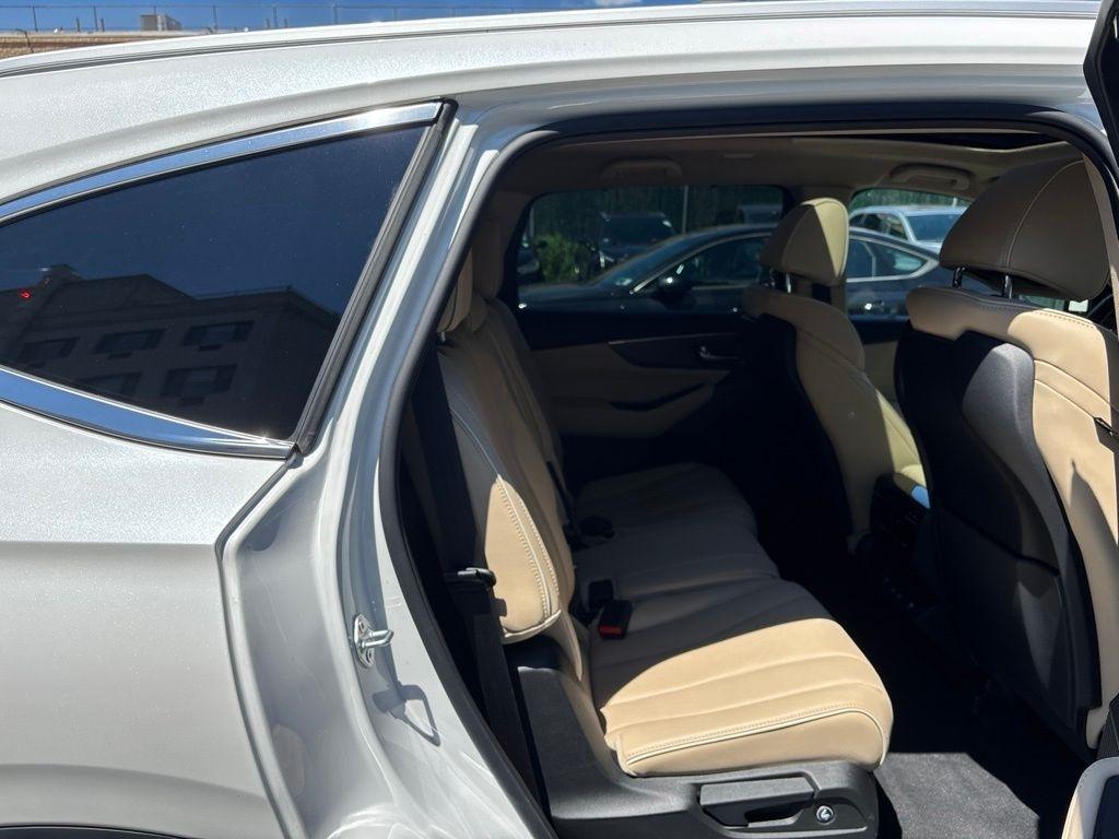 Acura MDX  2023