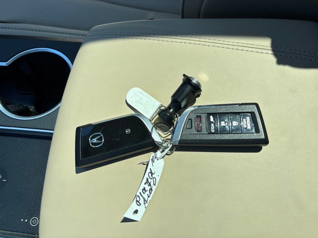 Acura MDX  2023