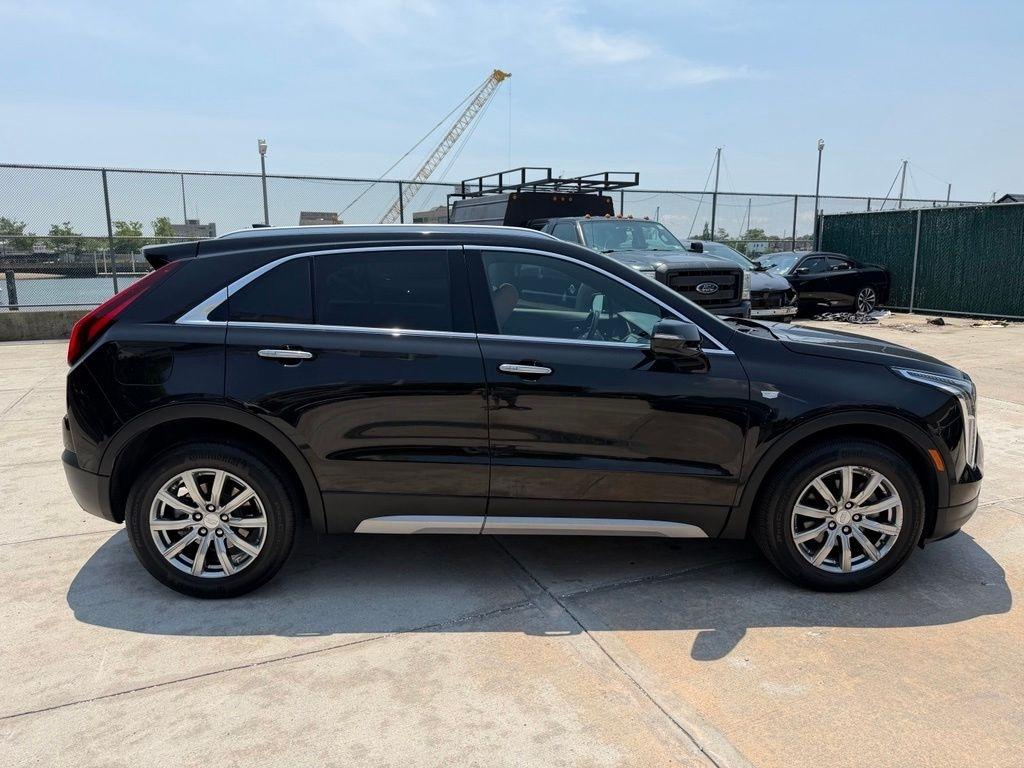 Cadillac XT4  2023
