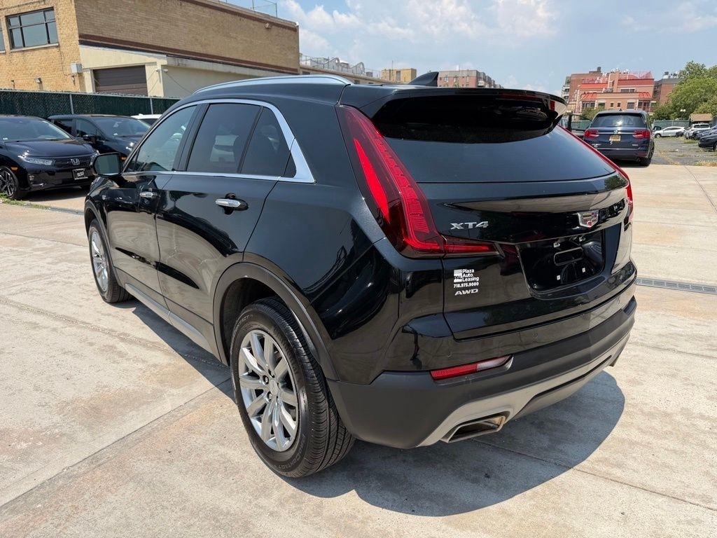 Cadillac XT4  2023