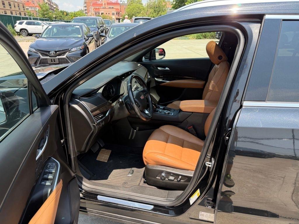 Cadillac XT4  2023