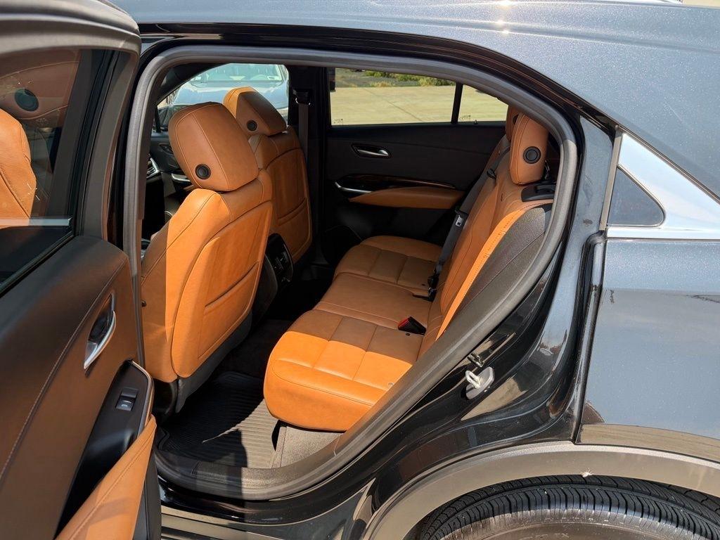 Cadillac XT4  2023