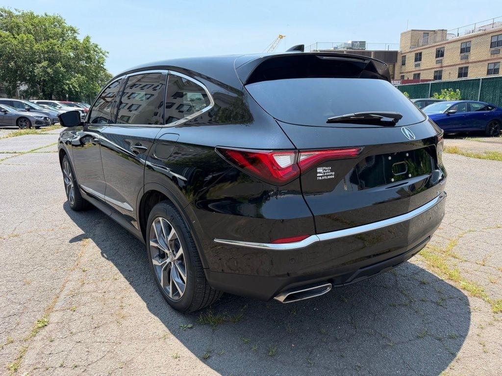 Acura MDX  2023