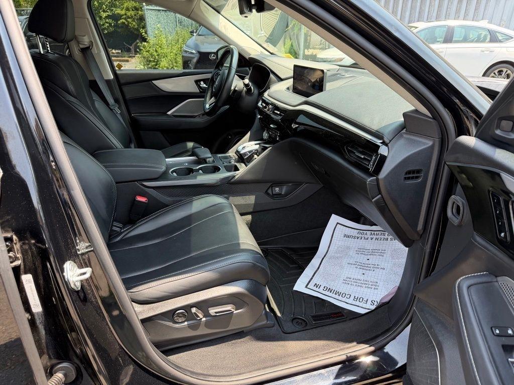 Acura MDX  2023