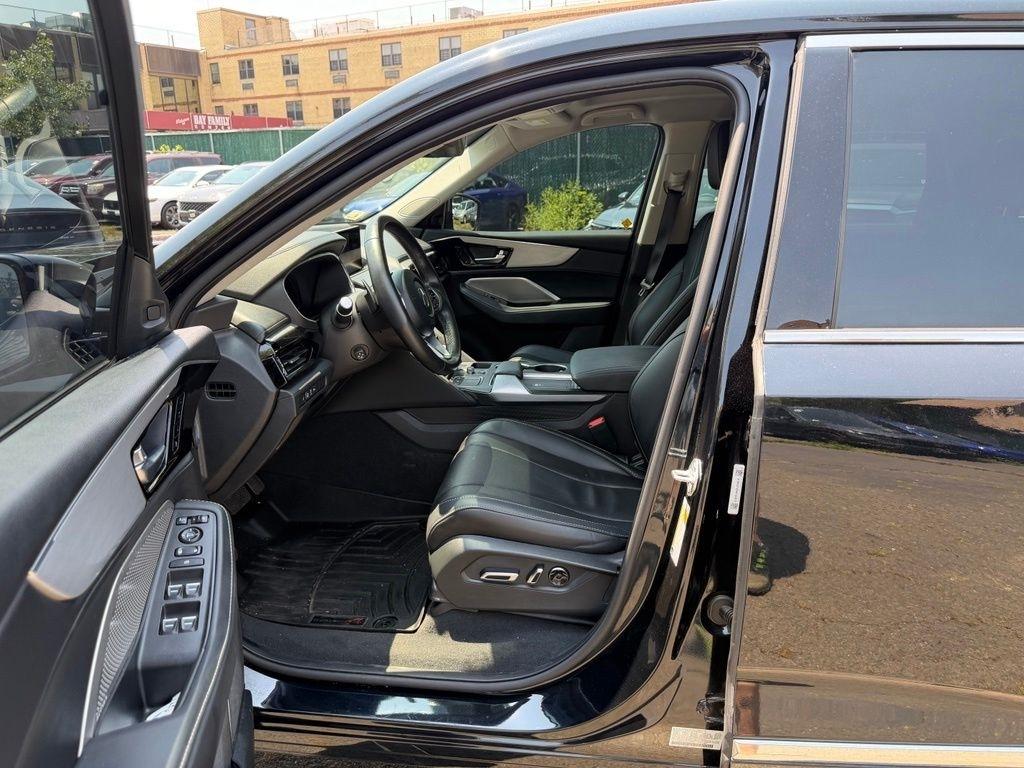 Acura MDX  2023