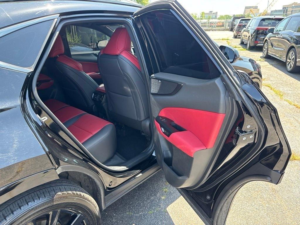 Lexus NX  2025