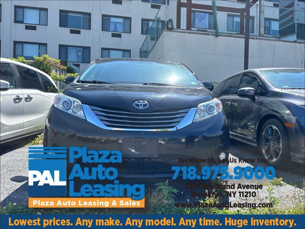 2016 Toyota Sienna XLE