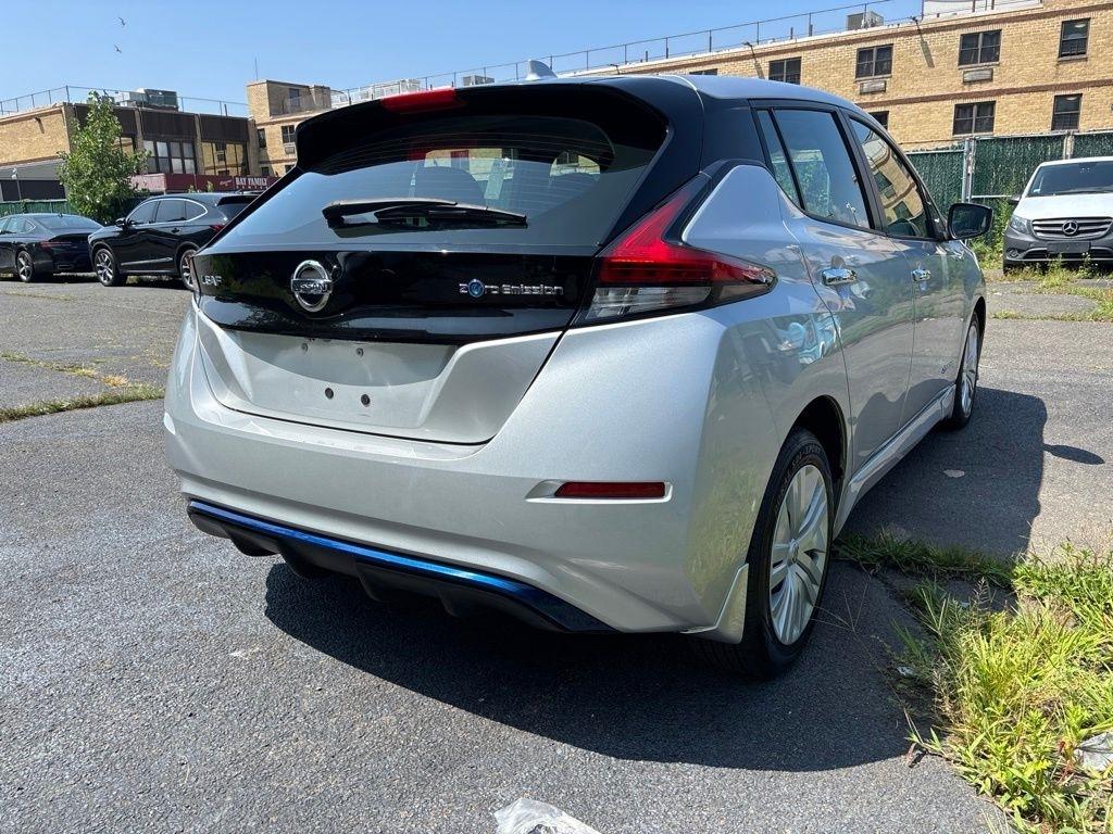Nissan Leaf  2018