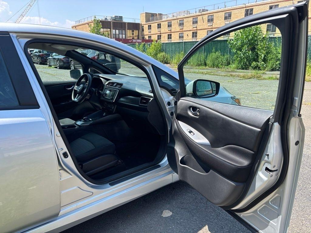 Nissan Leaf  2018