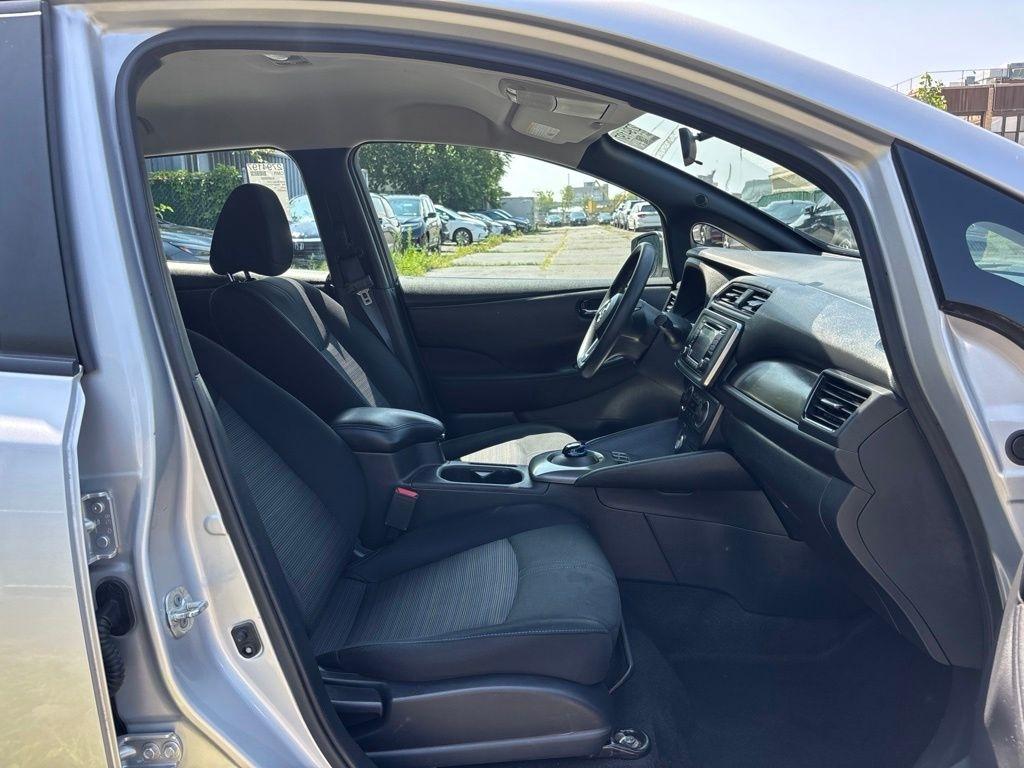 Nissan Leaf  2018