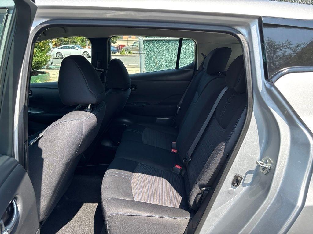 Nissan Leaf  2018