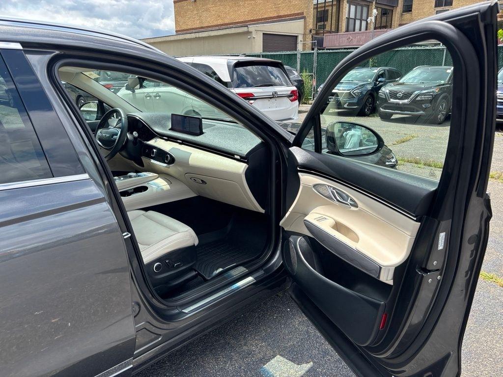 Genesis GV70  2022