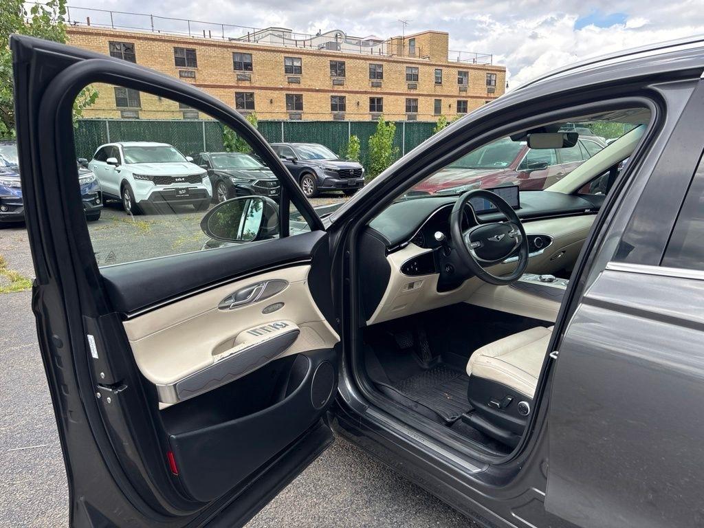Genesis GV70  2022