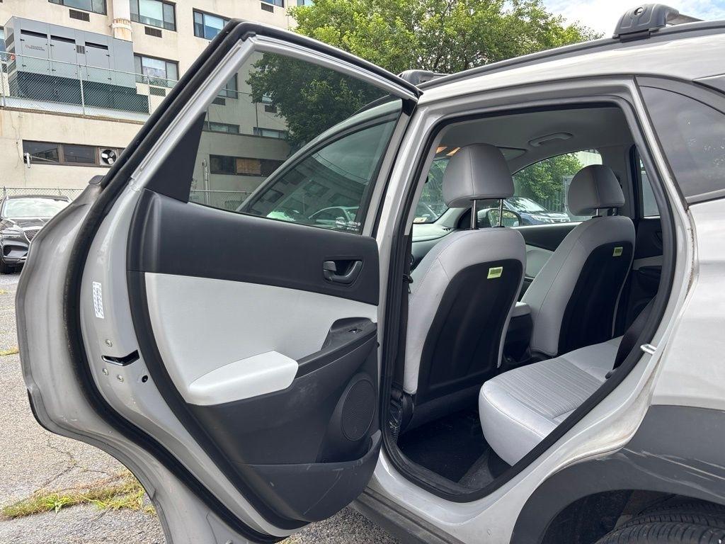 Hyundai Kona  2023