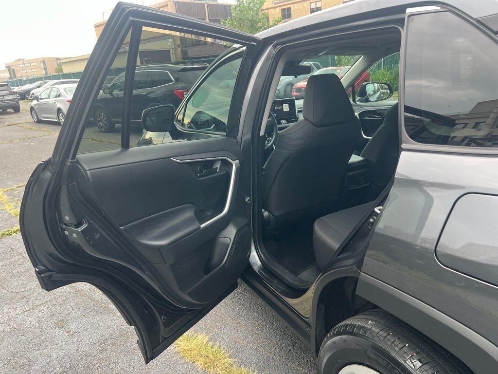 Toyota RAV4  2023
