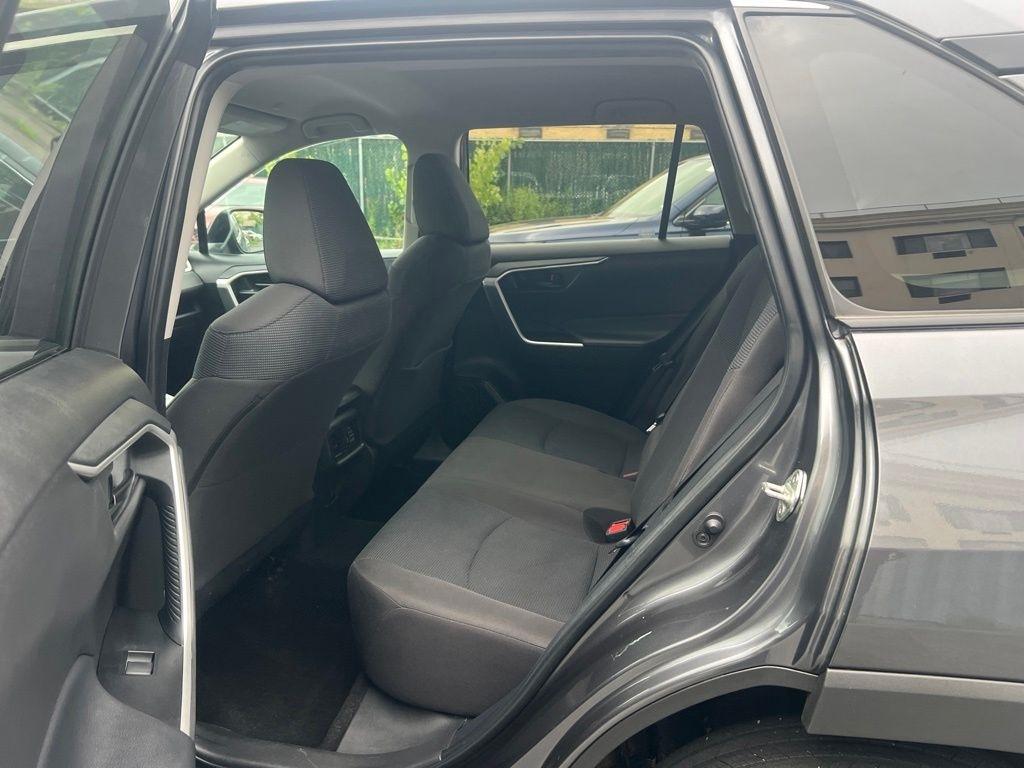Toyota RAV4  2023