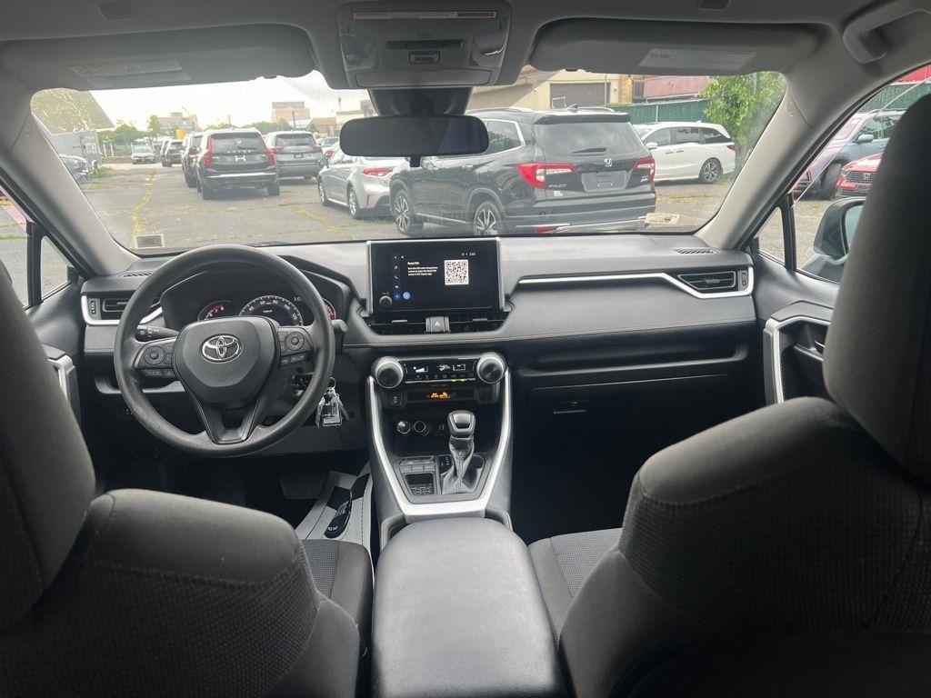Toyota RAV4  2023