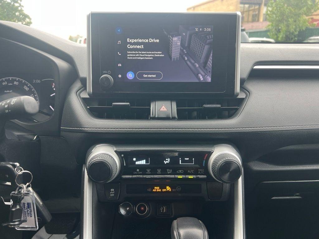 Toyota RAV4  2023