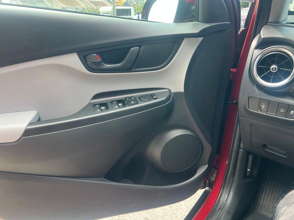 Hyundai Kona  2023