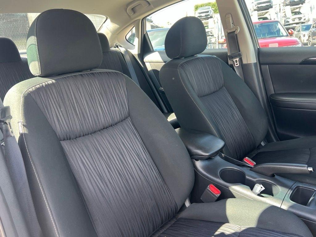 Nissan Sentra  2019