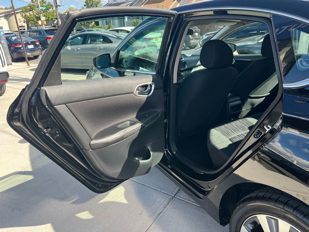 Nissan Sentra  2019