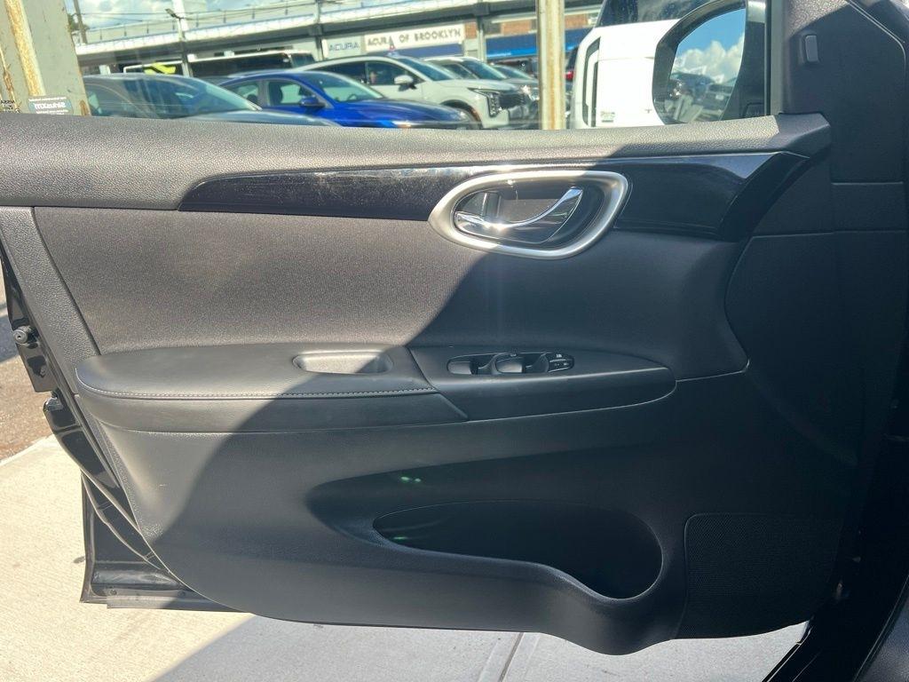 Nissan Sentra  2019