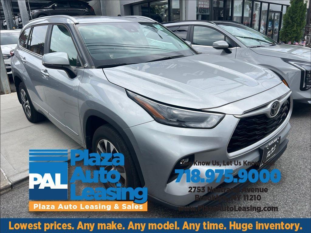 2023 Toyota Highlander XLE