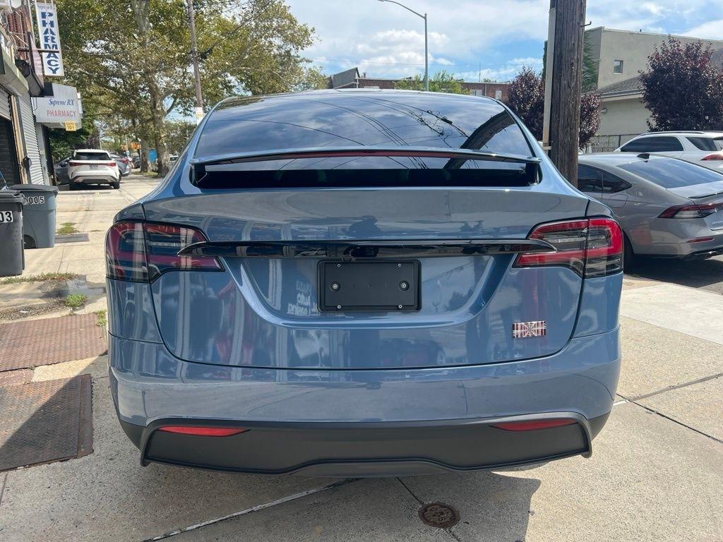 Tesla Model X  2026