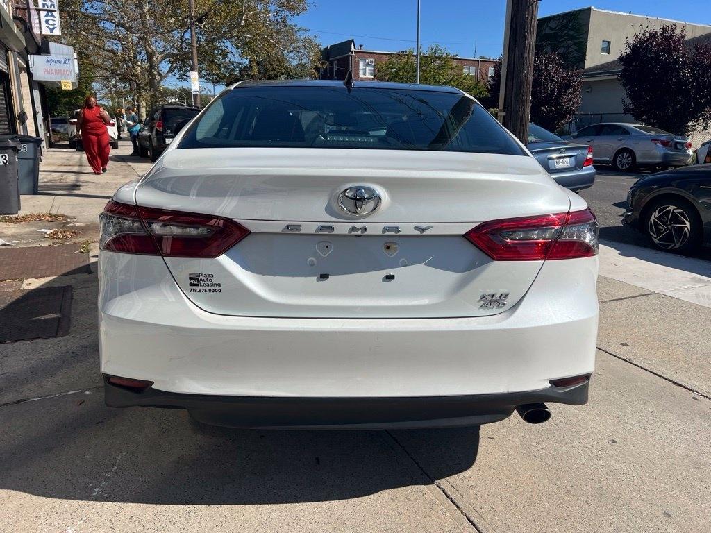 Toyota Camry  2024