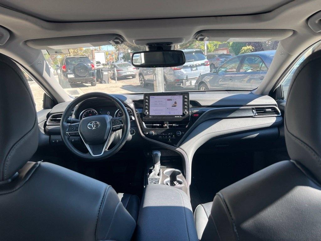 Toyota Camry  2024