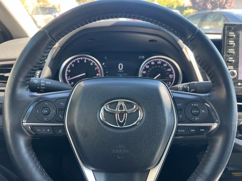 Toyota Camry  2024