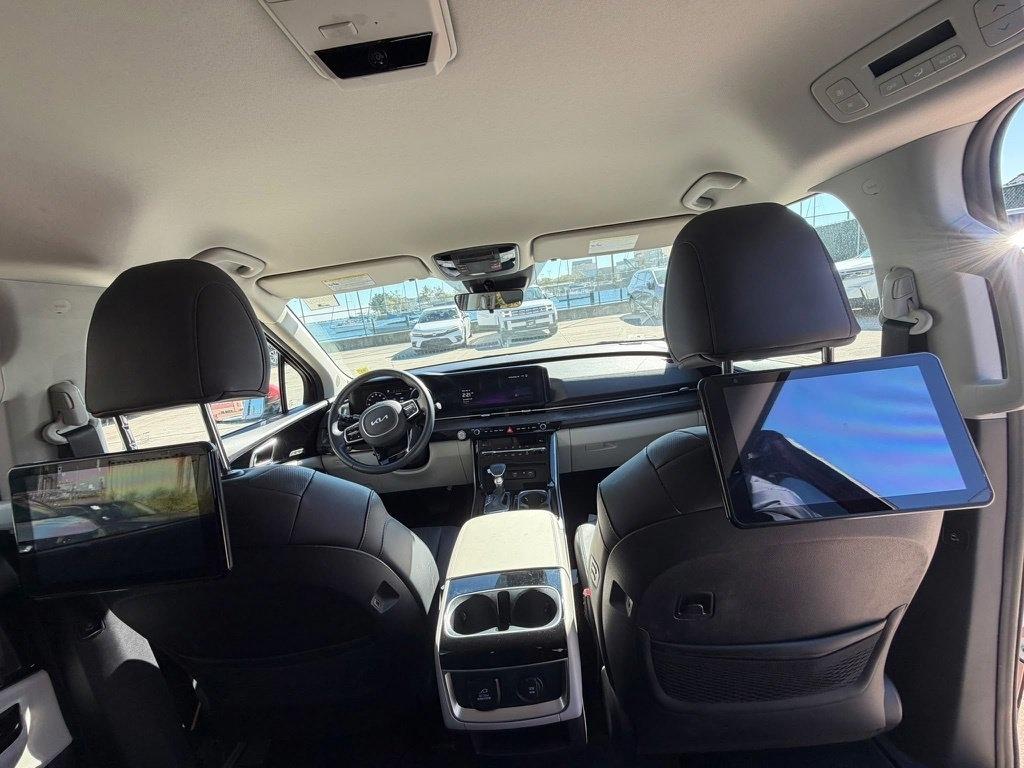 Kia Carnival  2024