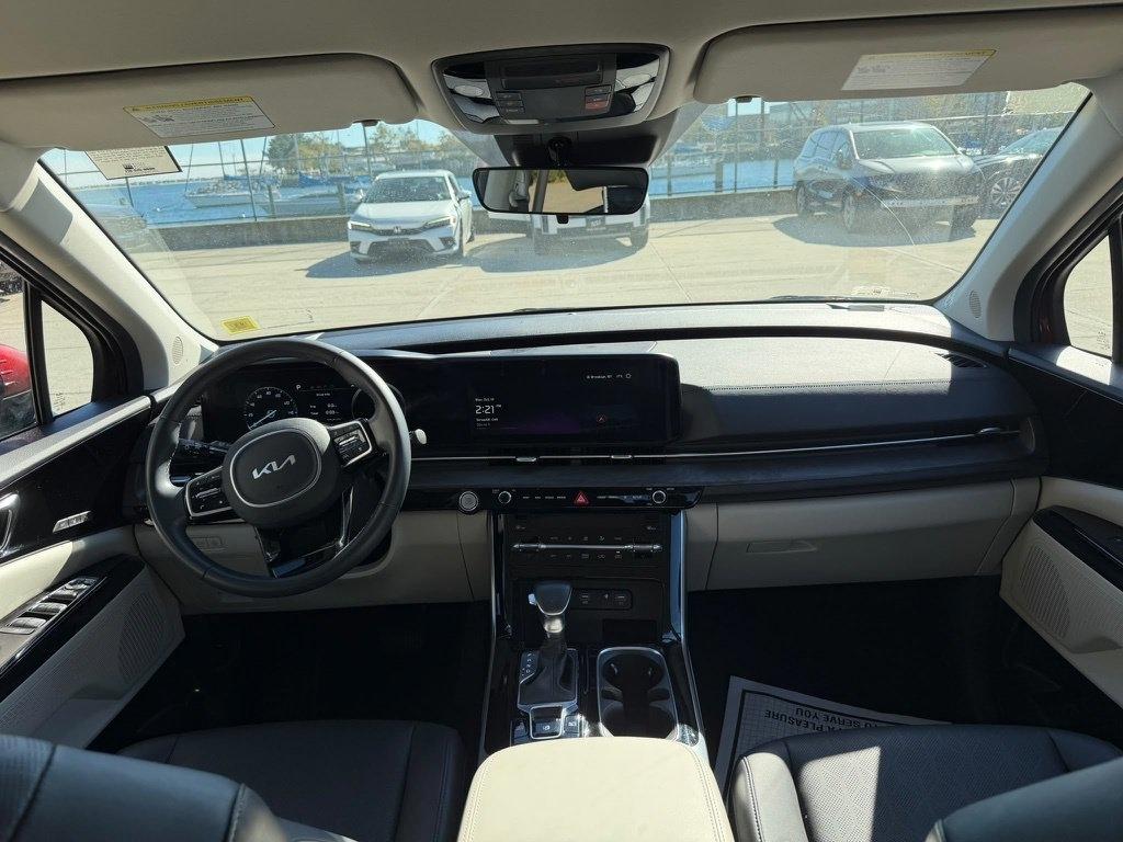Kia Carnival  2024
