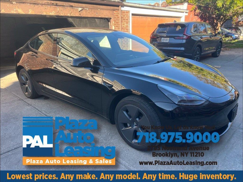 Tesla Model 3  2023