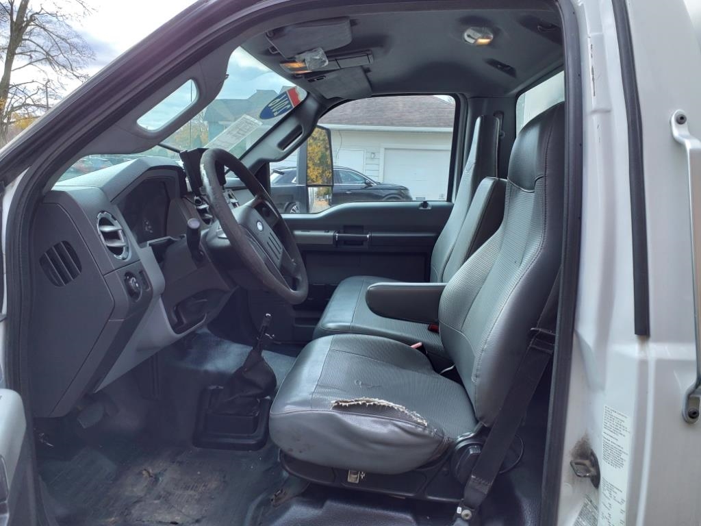 Ford Super Duty F-650 Straight Frame Reg Cab 2016