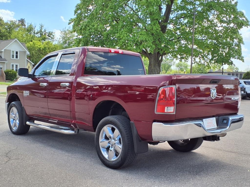 RAM 1500 Classic ST 4x4 Quad Cab 6'4" Box 2019 RAM 1500 Classic ST 4x4 Quad Cab 6'4" Box 2019