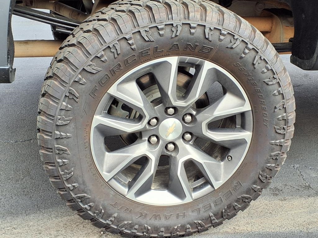 Chevrolet Silverado 1500 4WD Crew Cab 147" LT Trail Boss 2021 Chevrolet Silverado 1500 4WD Crew Cab 147" LT Trail Boss 2021