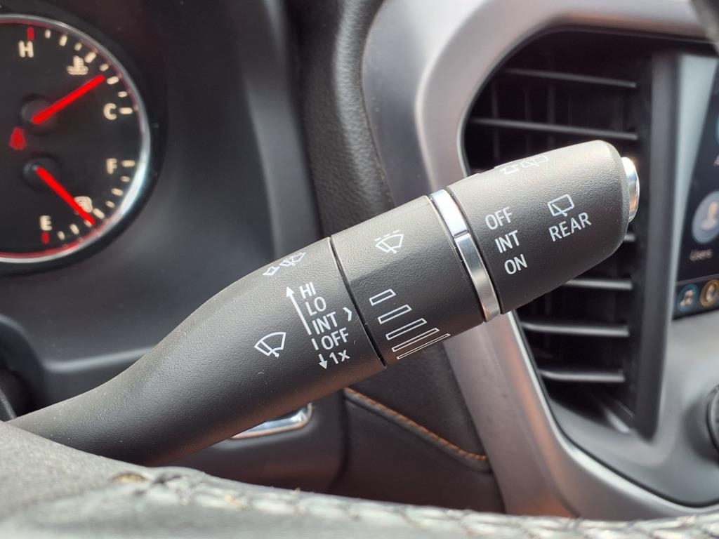 GMC Acadia AWD 4dr AT4 2022