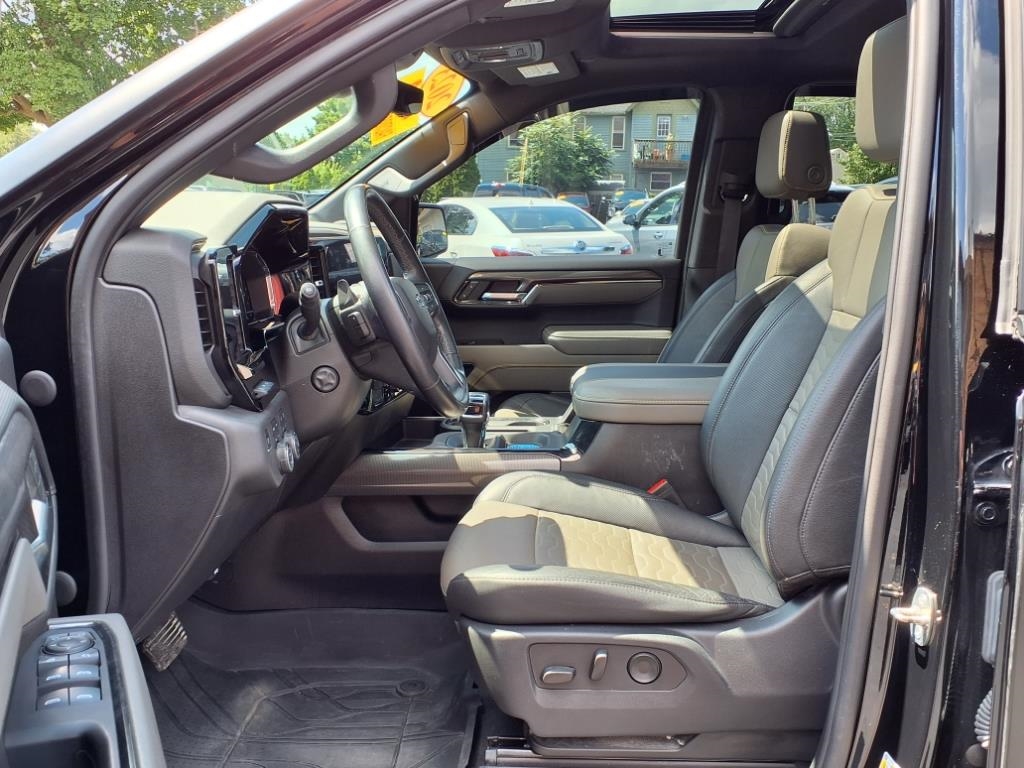 Chevrolet Silverado 1500 4WD Crew Cab 147" ZR2 2023