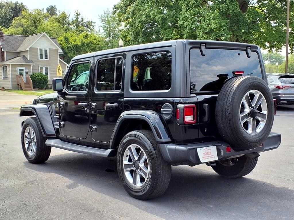 2019 Jeep Wrangler Unlimited Sahara photo 4