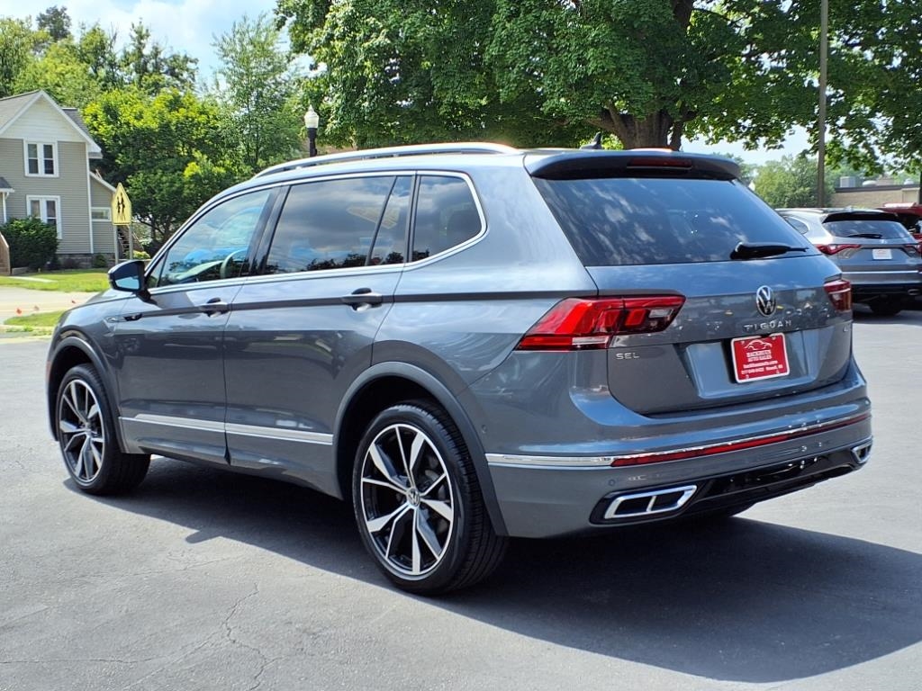 Volkswagen Tiguan 2.0T SEL R-Line 4MOTION 2022 Volkswagen Tiguan 2.0T SEL R-Line 4MOTION 2022