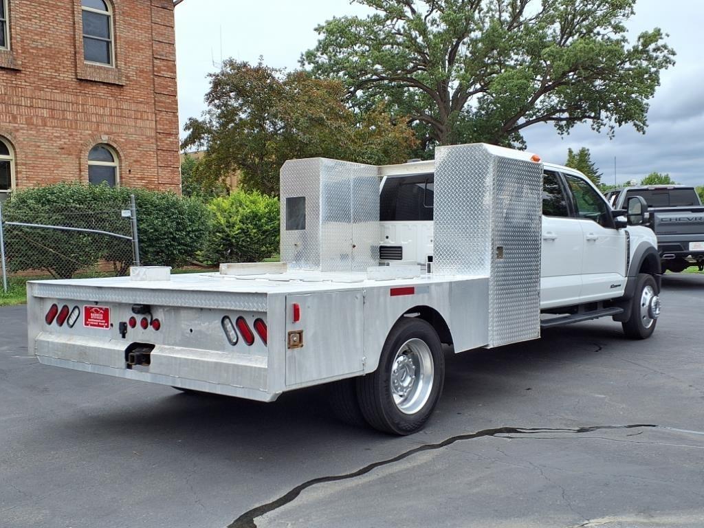 Ford Super Duty F-450 DRW Lariat 4WD Crew Cab 203" WB 84" CA 2024